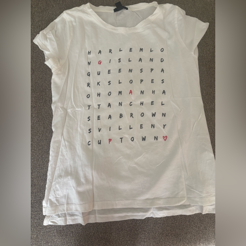 GAP White Graphic Tee